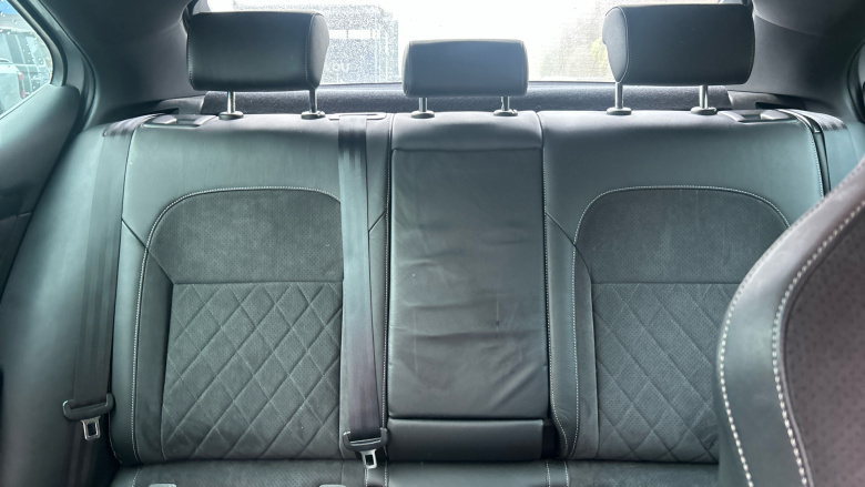 Skoda Superb 2.0 TSI 190 Sport Line Plus 5dr DSG Petrol Hatchback